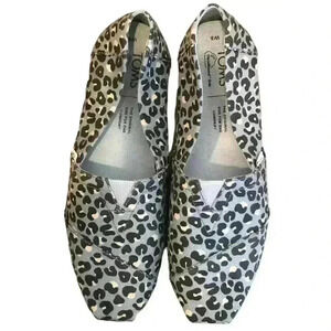 NWOB, TOMS Alpargata, Grey Leopard Print Shoes, Size 6